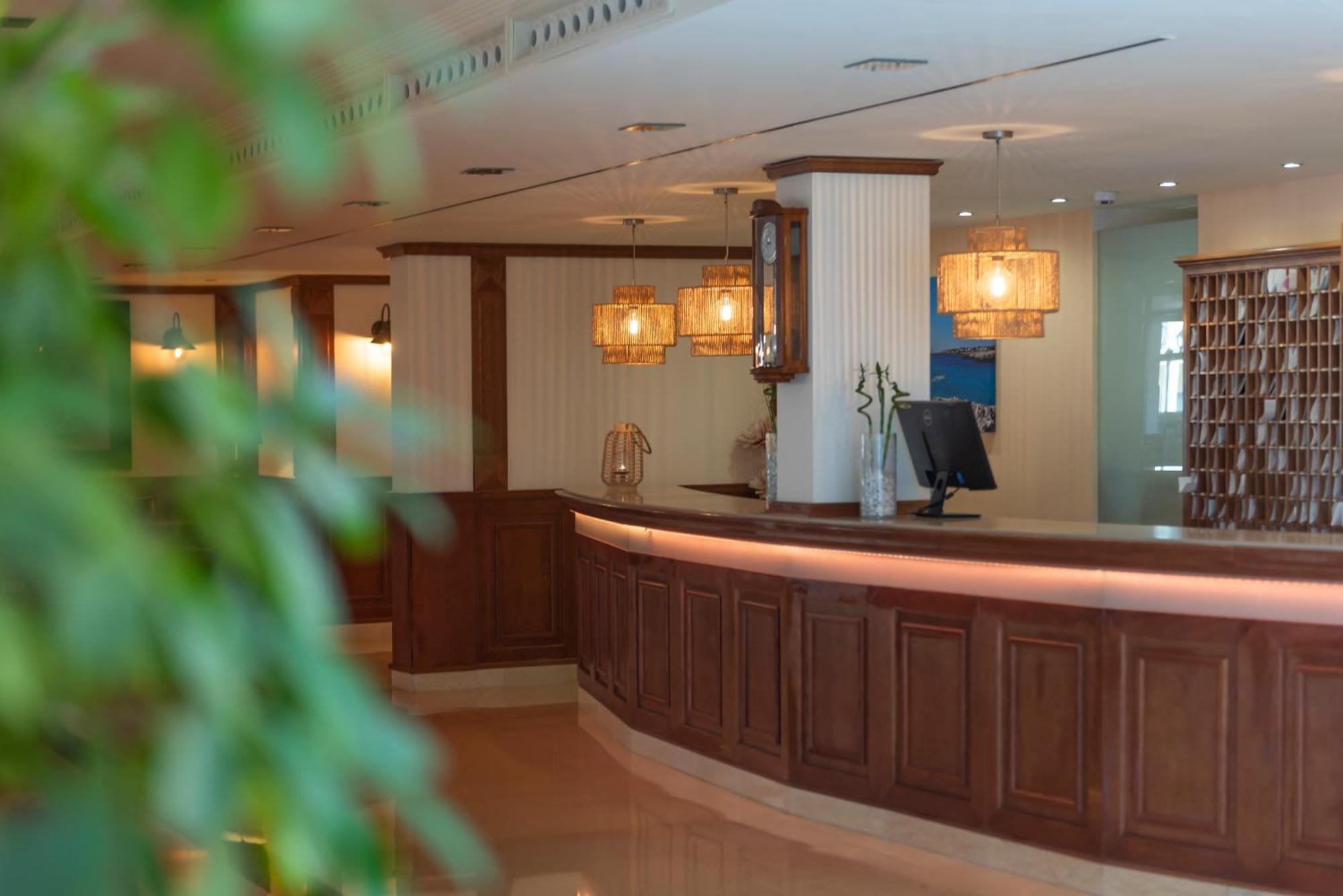 Valentin Star Menorca - Adults Only Otel Ciutadella  Dış mekan fotoğraf
